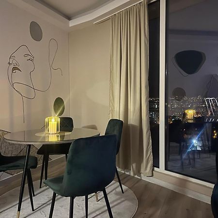 Appartamento Sky Lux Point Skopje Esterno foto