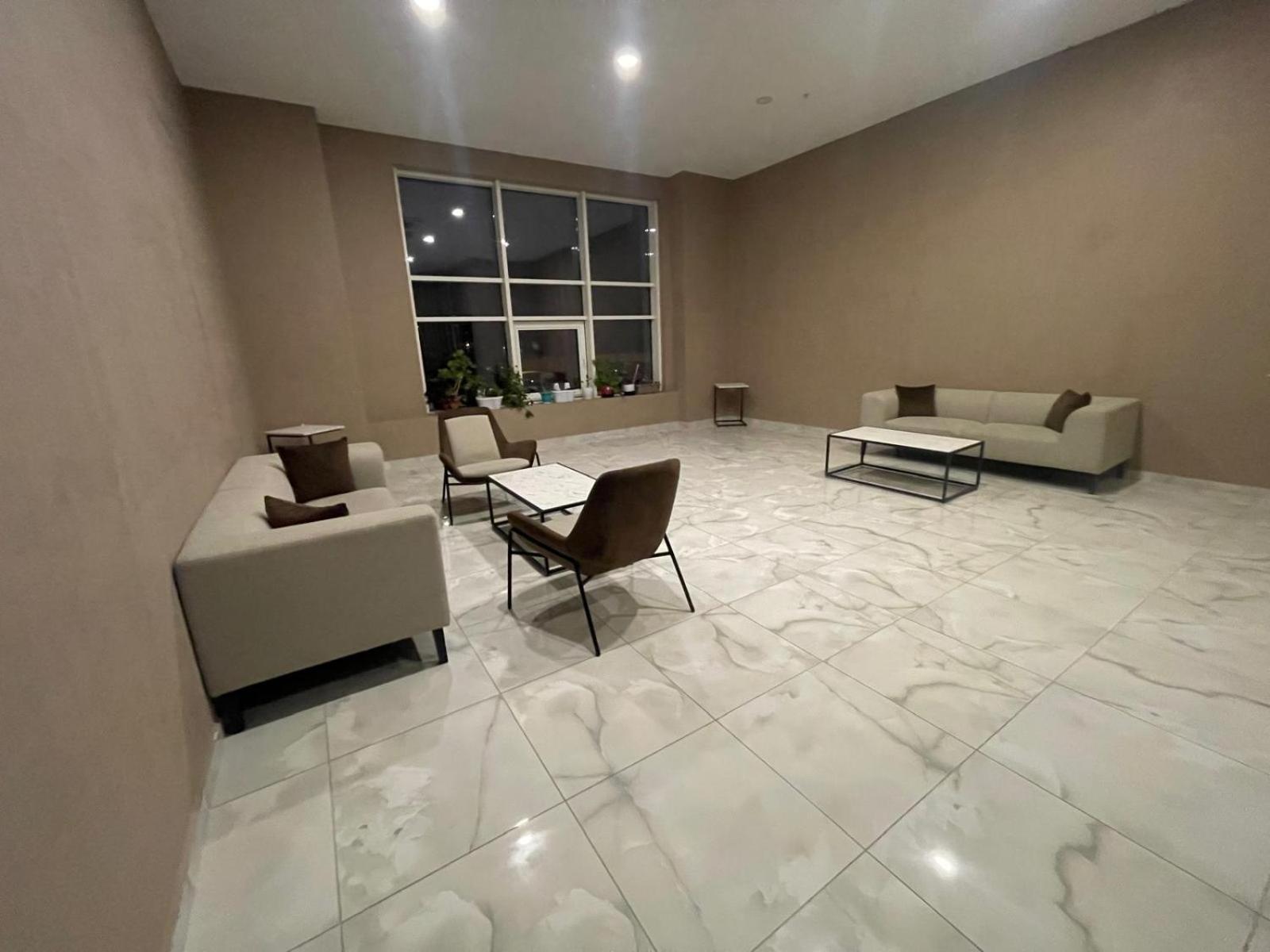 Appartamento Sky Lux Point Skopje Esterno foto